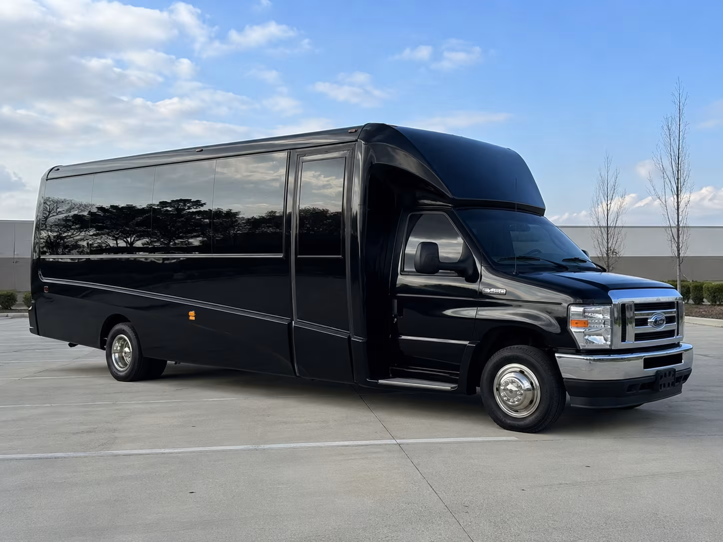concert shuttle buses for music festival weekends near leander