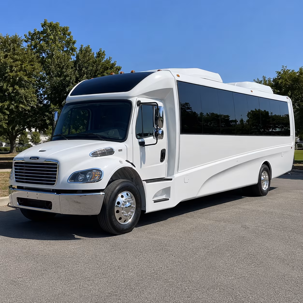 leander 15 passenger minibus