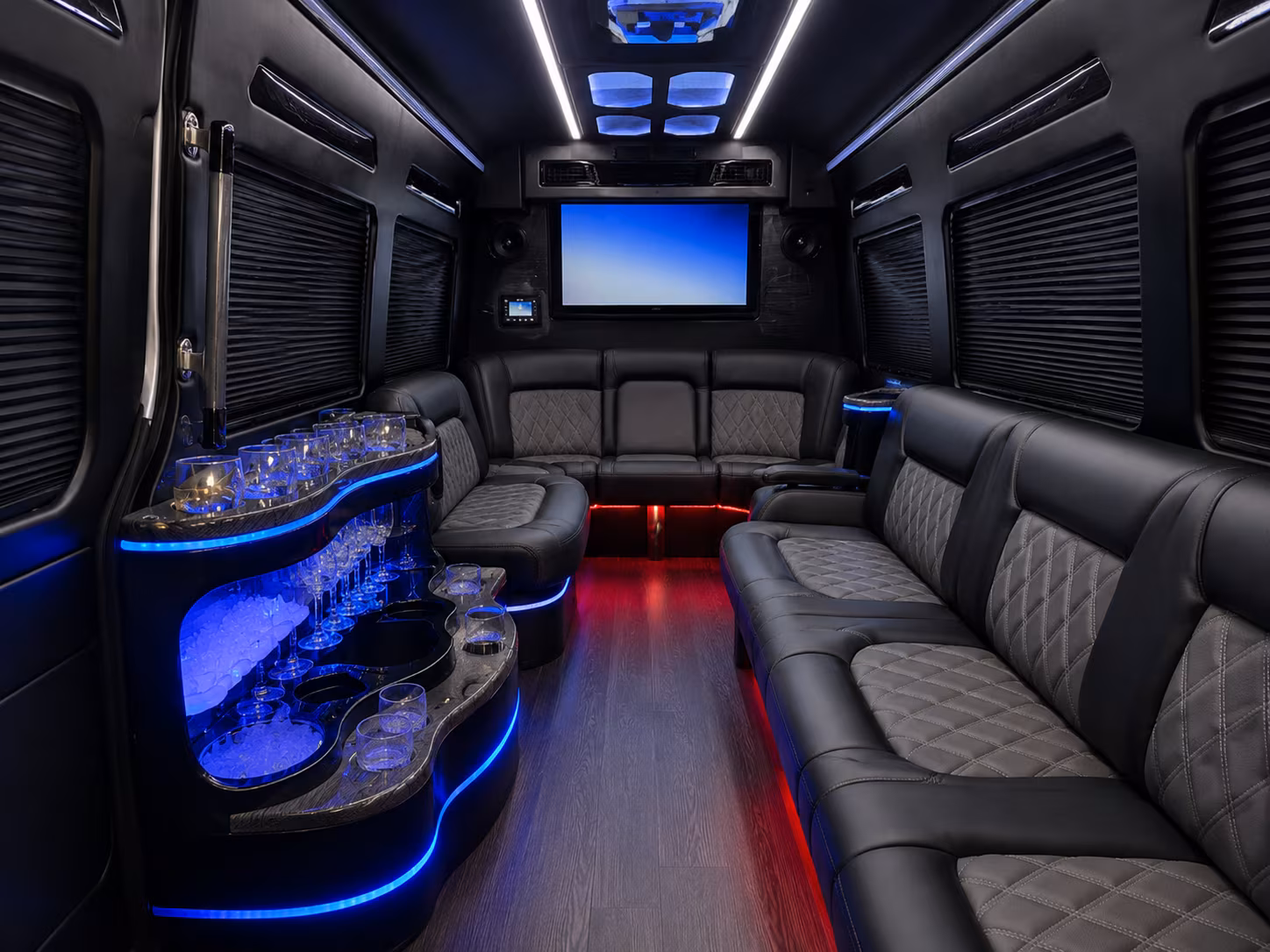 leander 30 passenger party bus