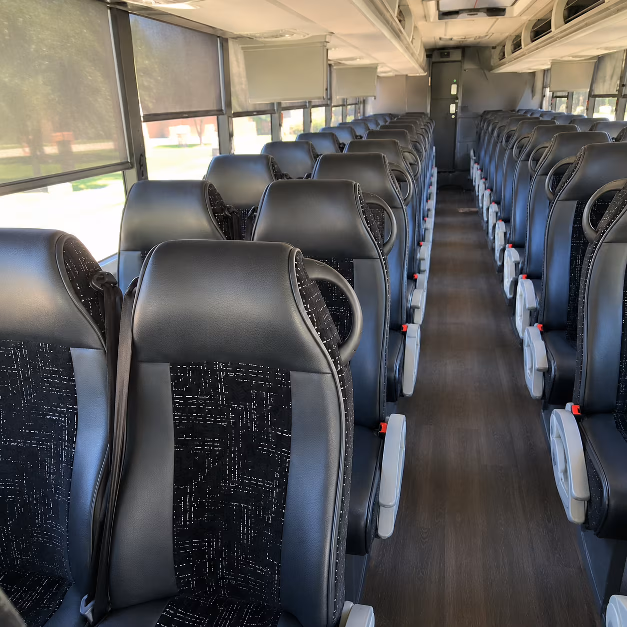 leander charter bus rental