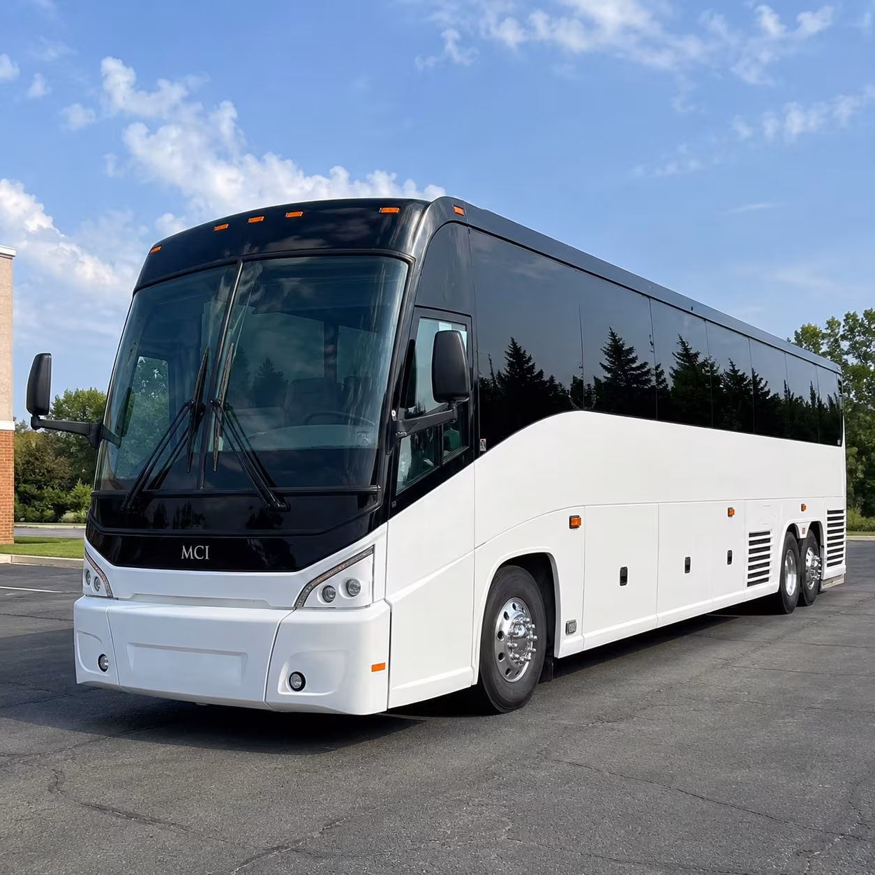 shuttle buses for leander warehouse and distribution groups